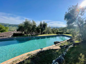 ALTIDO Country 2 BR Villa with Olive Garden and Pool Monsagrati